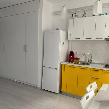 Sea View Flat In Astoria Mamaia Nord *