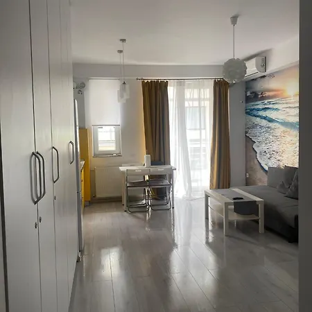 Sea View Flat In Astoria Mamaia Nord Năvodari